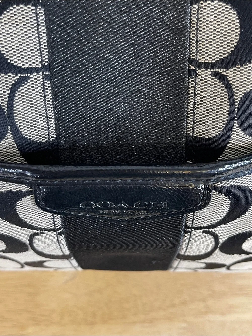 Coach signature stripe